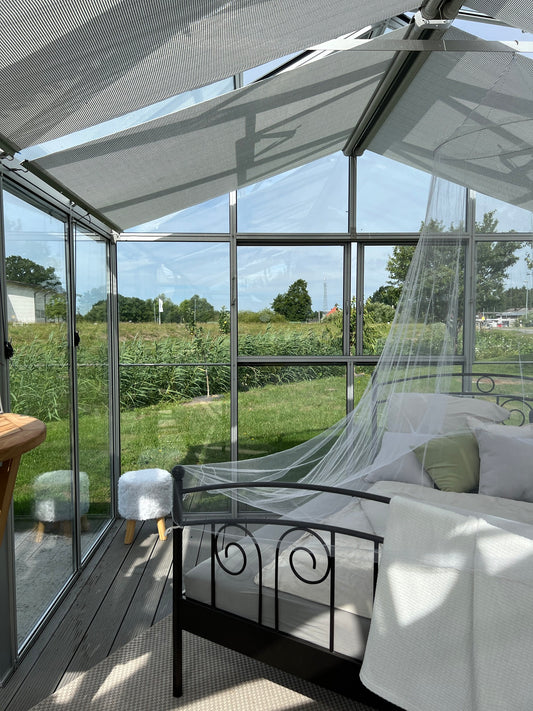 Livingten Luxury Glass Garden Room