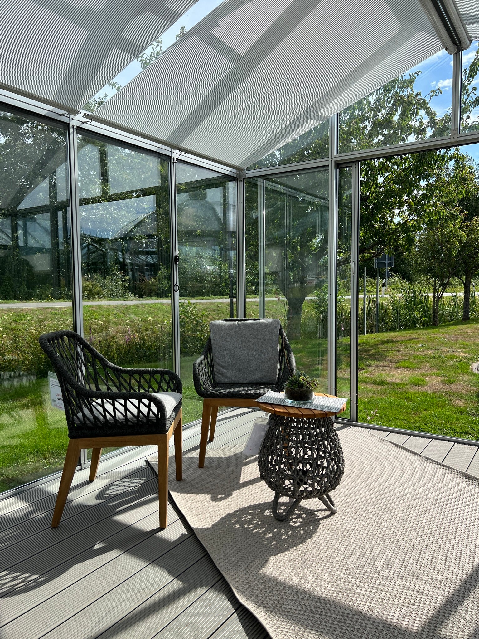 Livingten Luxury Glass Garden Room