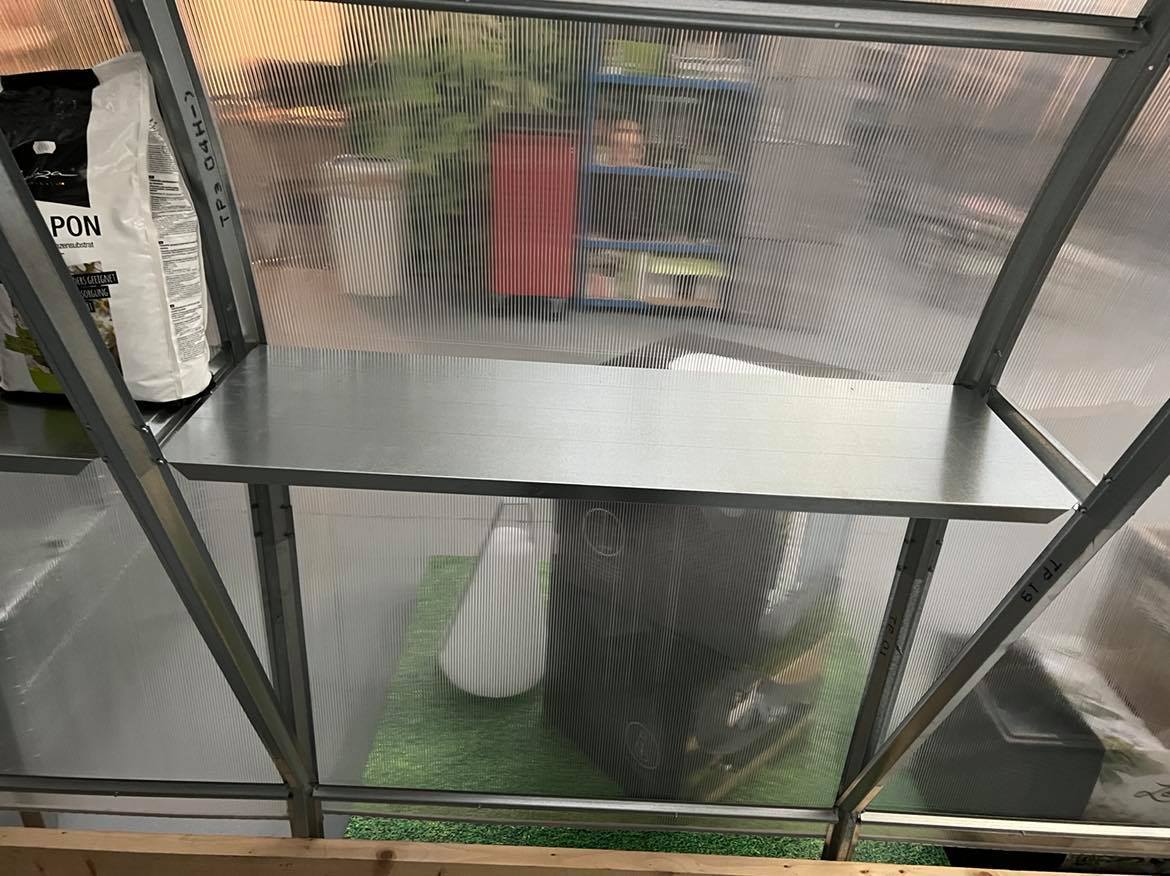 Greenhouse Accessories - Shelf For Sungrow™ Greenhouse