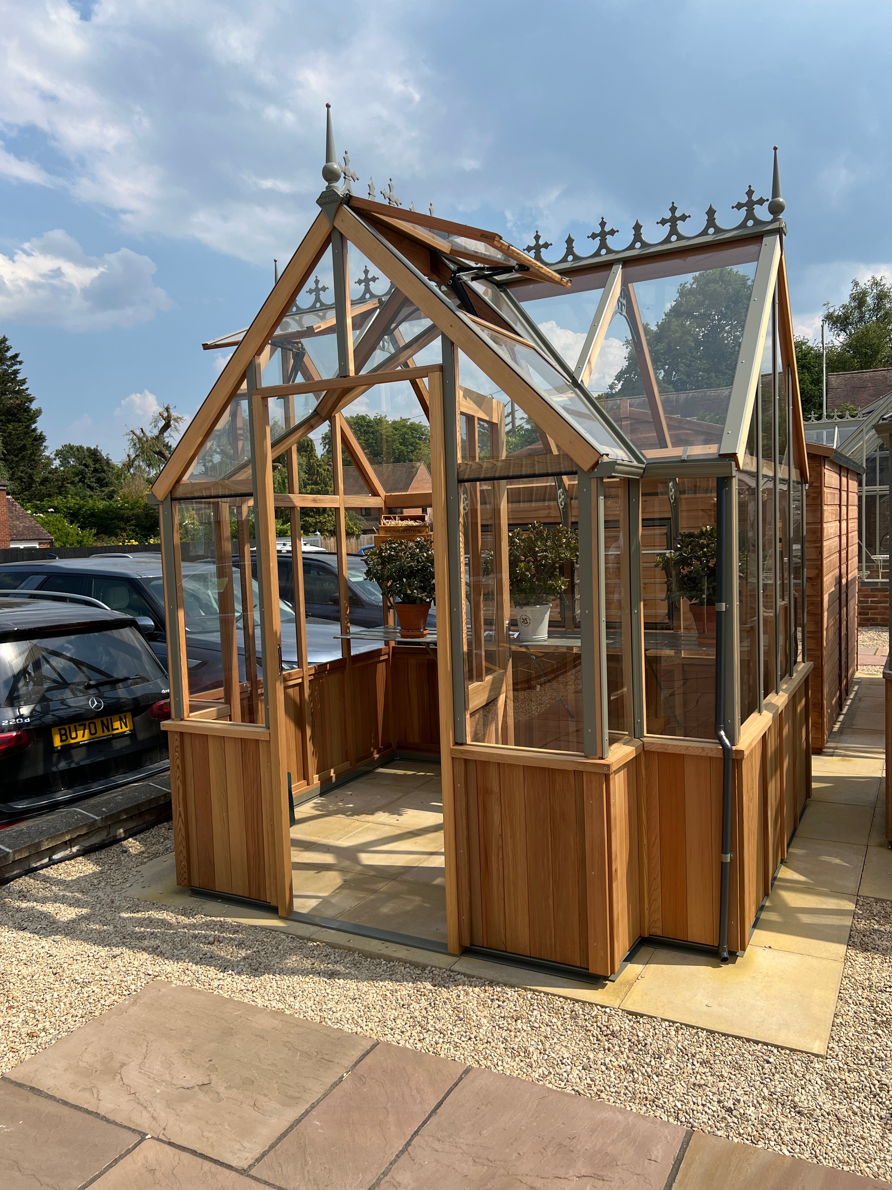 Durham 8.ft Wide T-Shape Cedar Orangerie