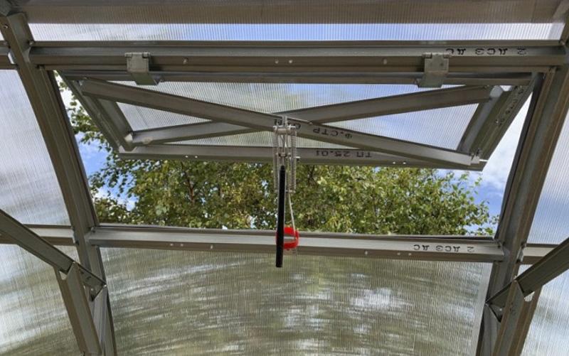 Sungrow™ Automatic Ventilation Window - Dive To Garden